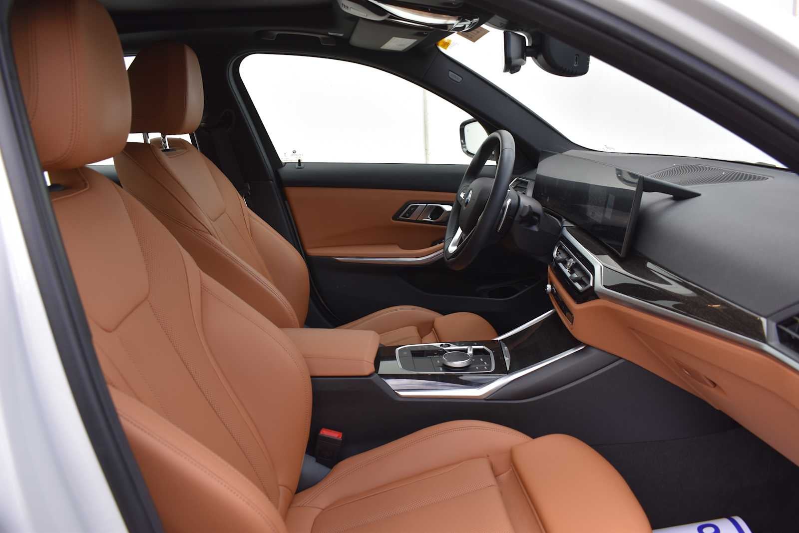 2023 BMW 3 Series 330i xDrive Sedan