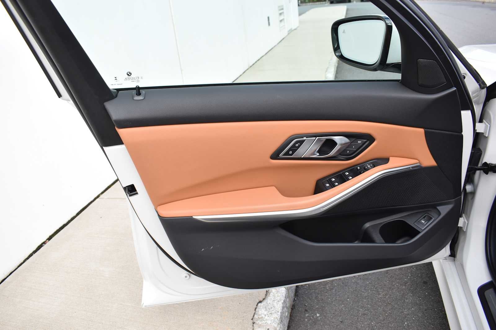 2023 BMW 3 Series 330i xDrive Sedan