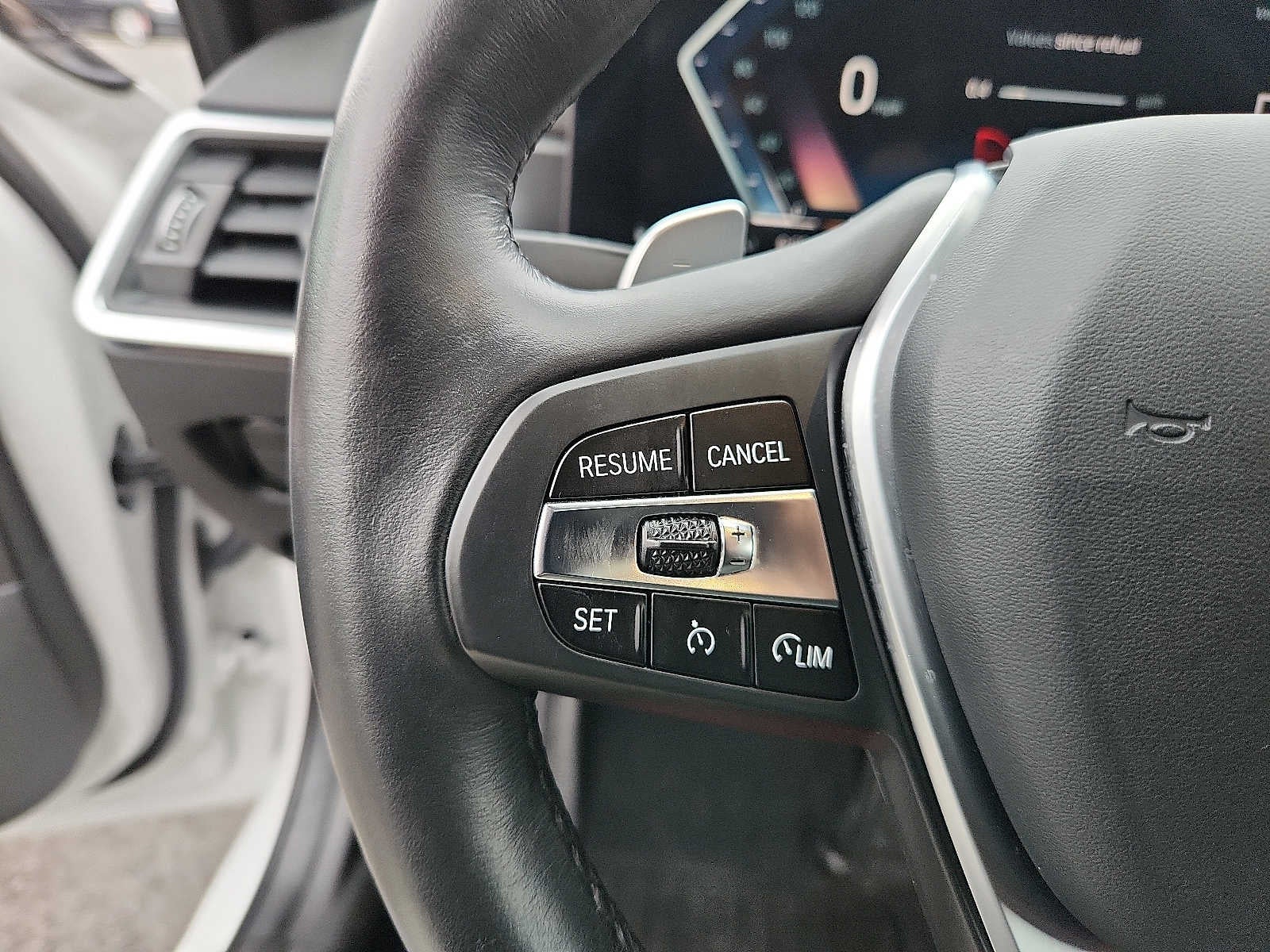 2023 BMW 3 Series 330i xDrive Sedan