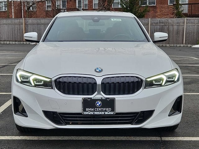 2023 BMW 3 Series 330i xDrive Sedan
