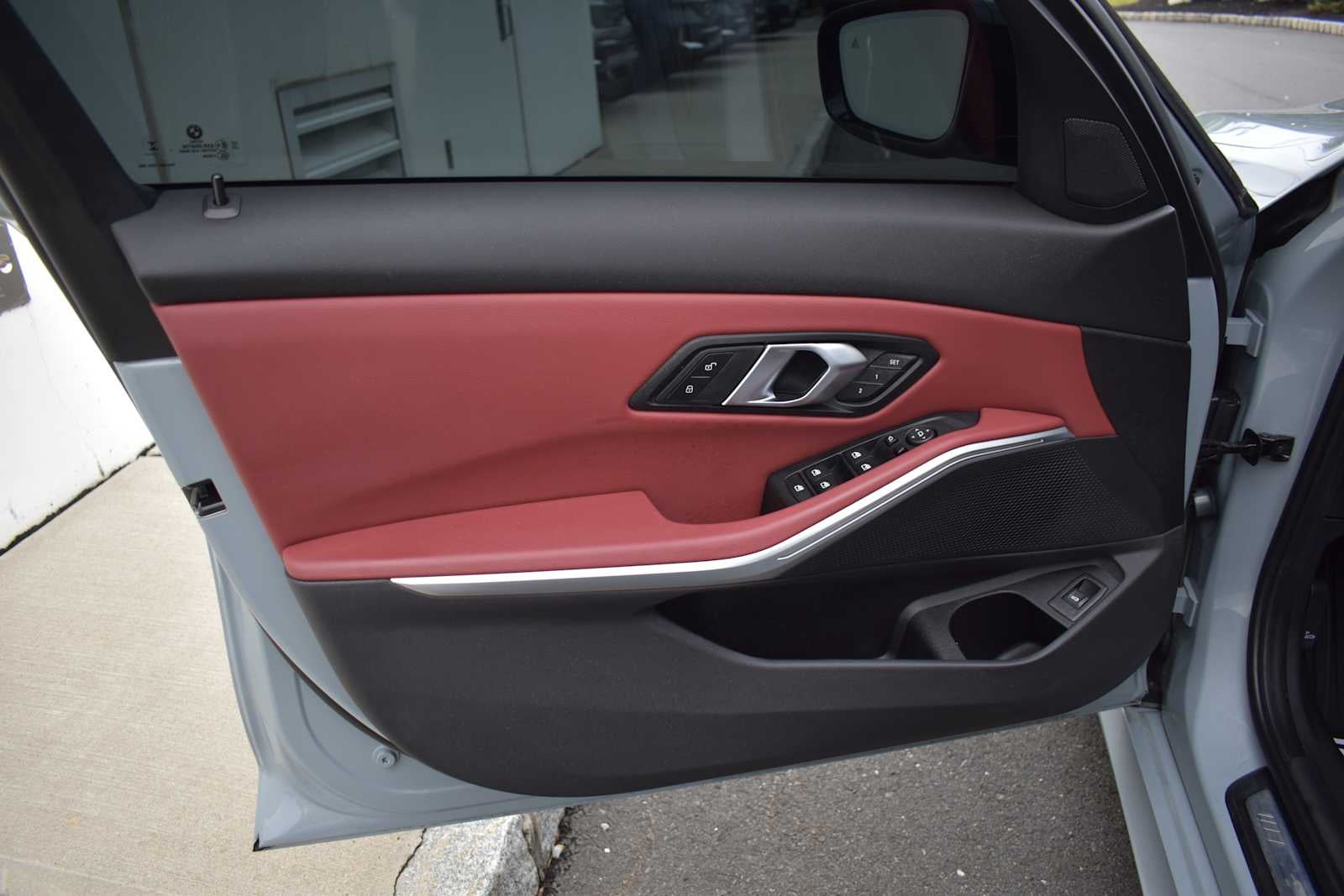 2024 BMW 3 Series 330i xDrive Sedan