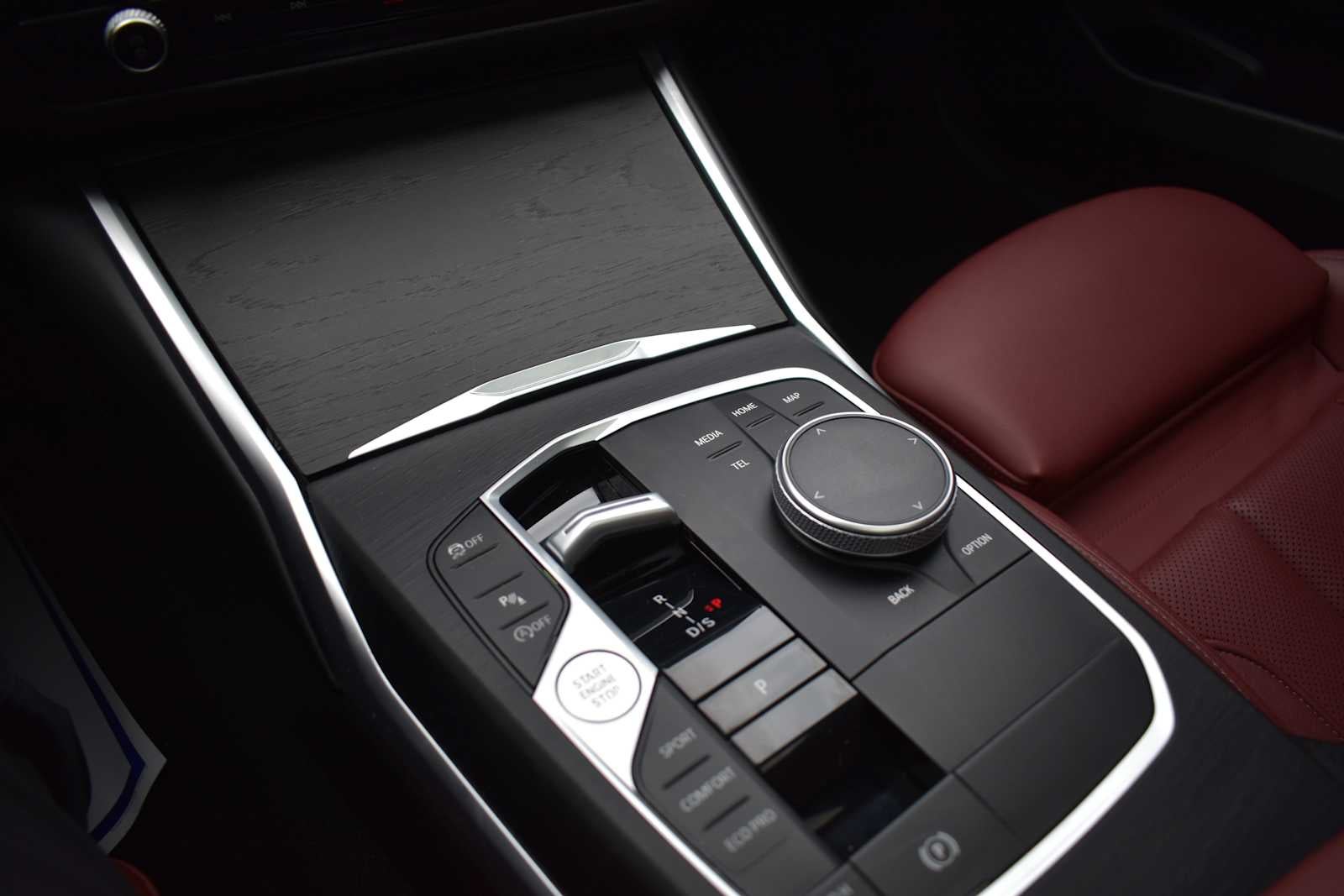 2024 BMW 3 Series 330i xDrive Sedan