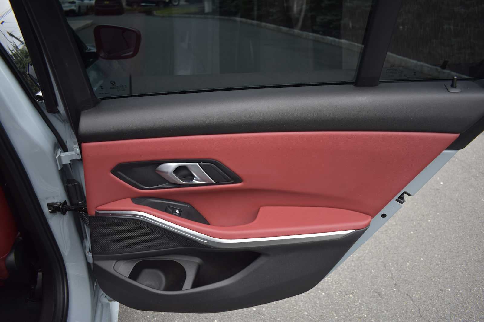 2024 BMW 3 Series 330i xDrive Sedan
