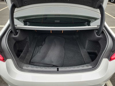 2023 BMW 3 Series 330i xDrive Sedan