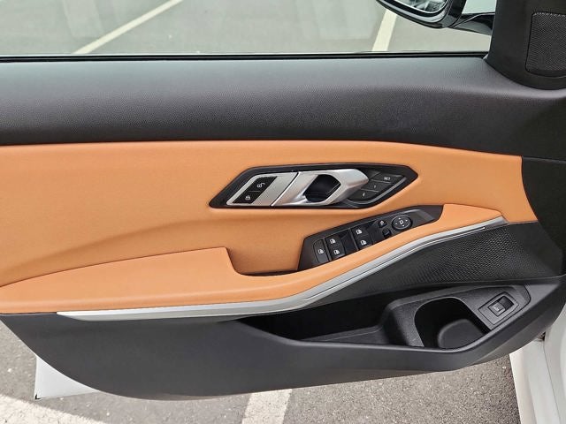 2023 BMW 3 Series 330i xDrive Sedan