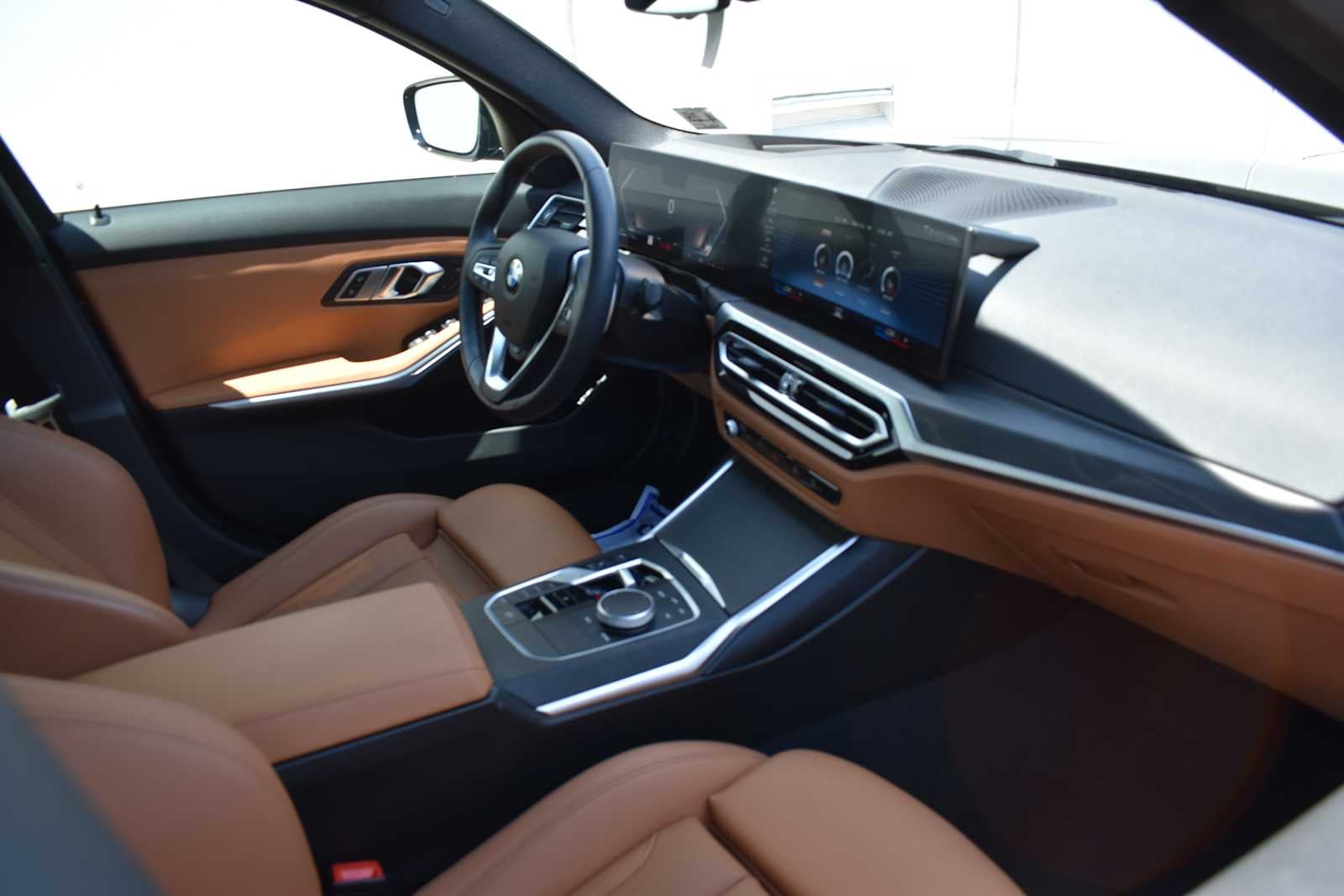 2023 BMW 3 Series 330i xDrive Sedan