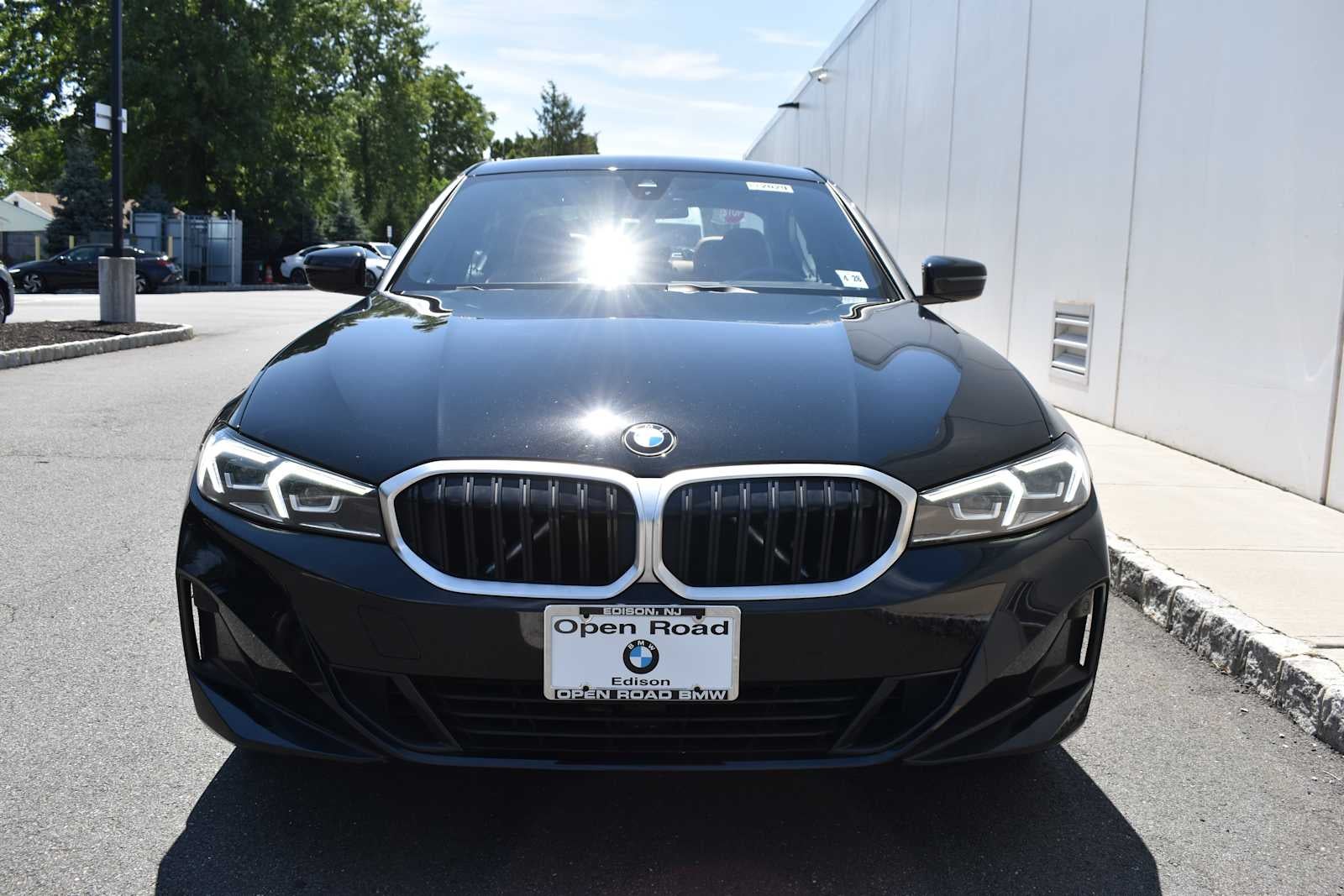 2023 BMW 3 Series 330i xDrive Sedan