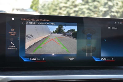2023 BMW 3 Series 330i xDrive Sedan