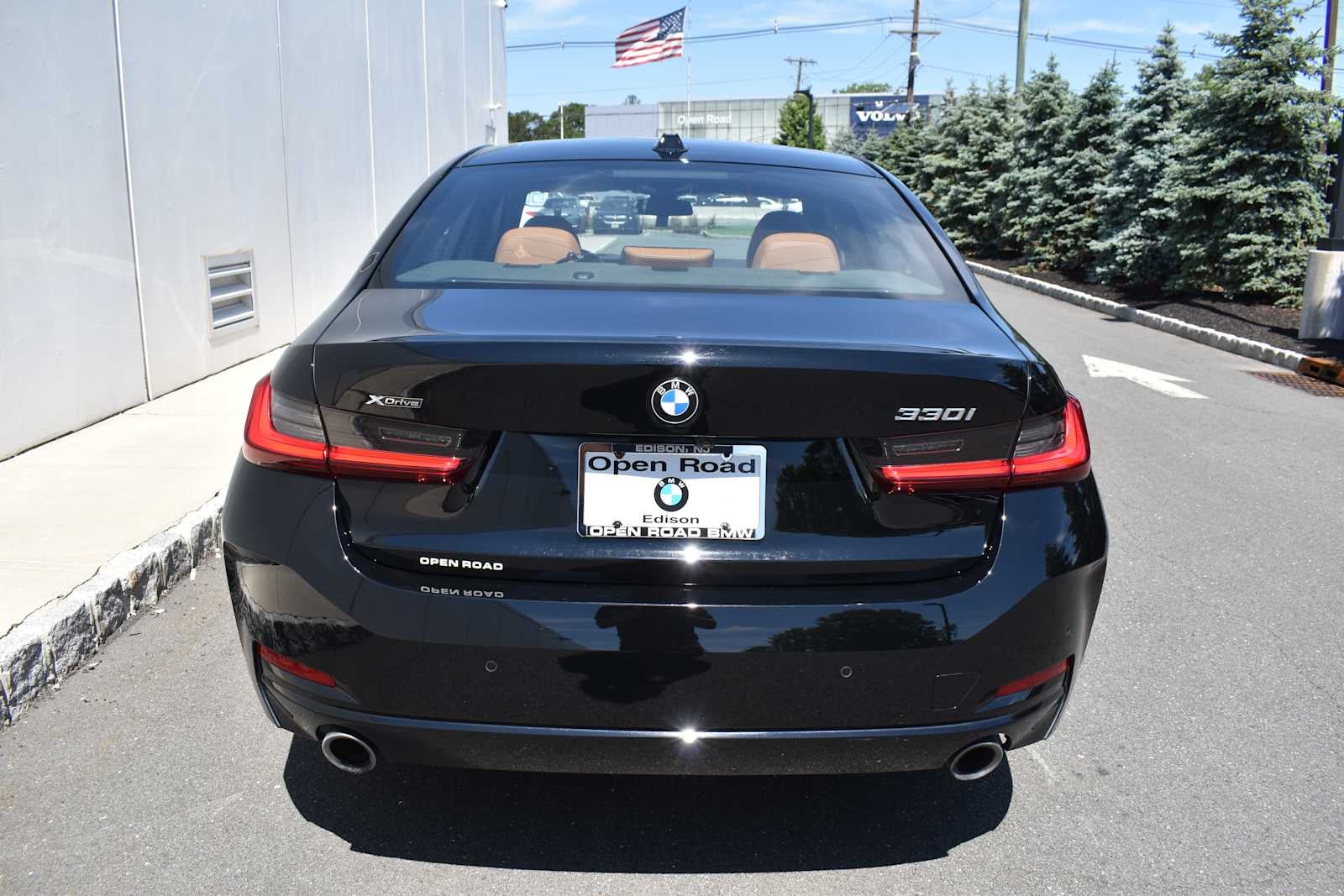 2023 BMW 3 Series 330i xDrive Sedan