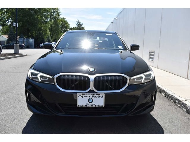 2023 BMW 3 Series 330i xDrive Sedan