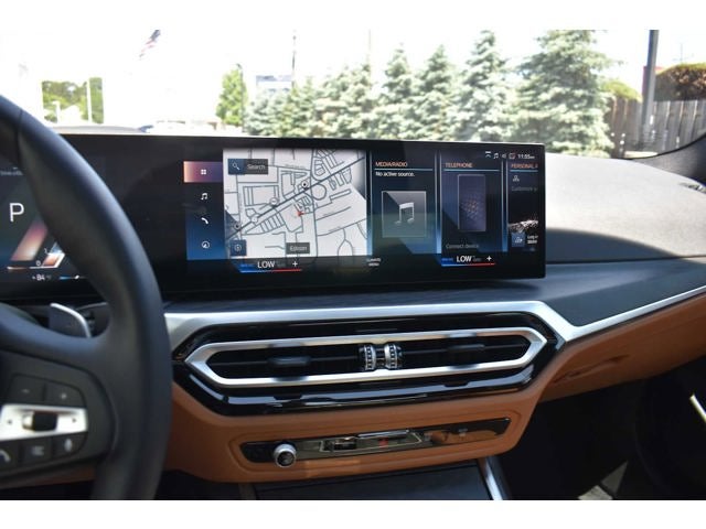 2023 BMW 3 Series 330i xDrive Sedan
