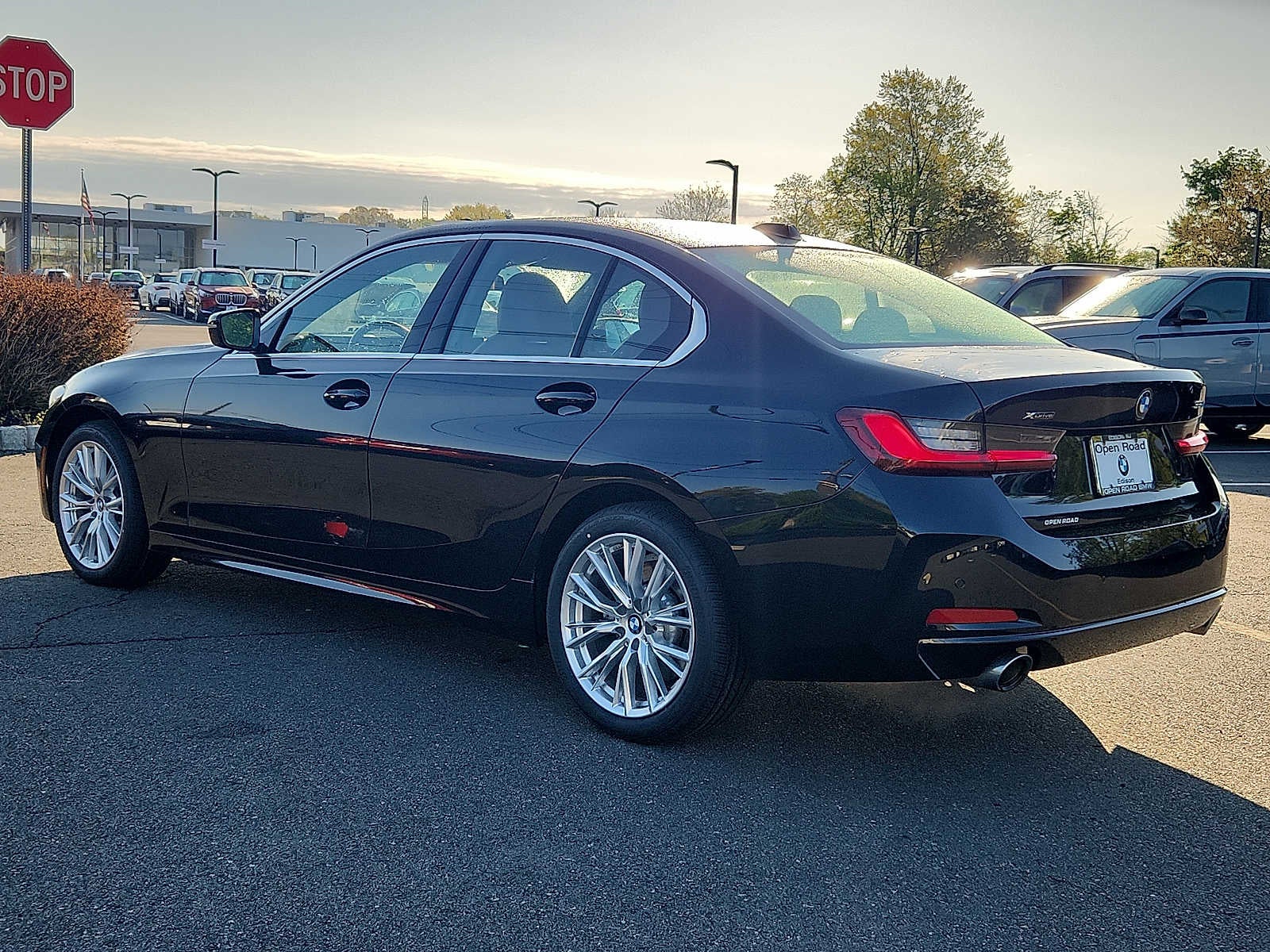 2023 BMW 3 Series 330i xDrive Sedan