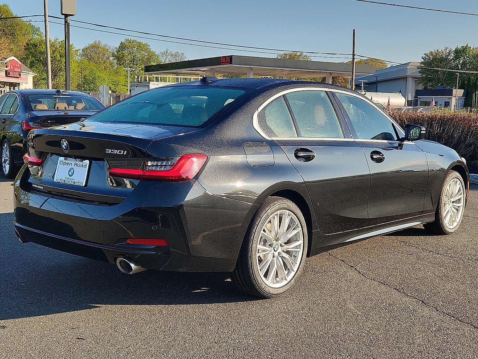 2023 BMW 3 Series 330i xDrive Sedan