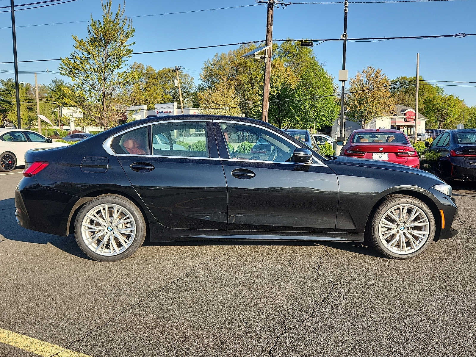 2023 BMW 3 Series 330i xDrive Sedan