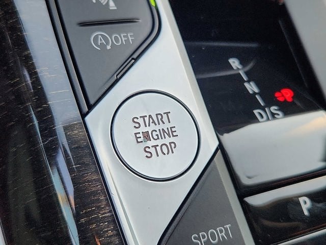 2023 BMW 3 Series 330i xDrive Sedan
