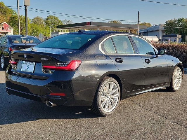 2023 BMW 3 Series 330i xDrive Sedan