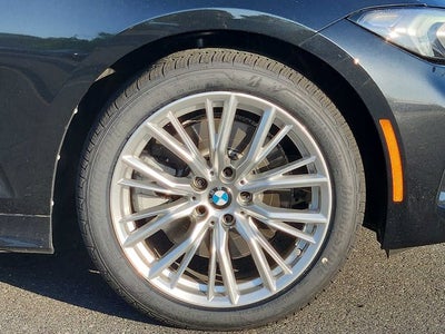2023 BMW 3 Series 330i xDrive Sedan