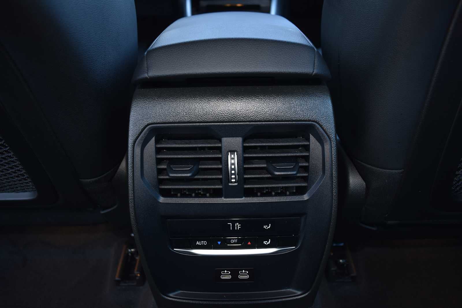 2023 BMW 3 Series 330i xDrive Sedan