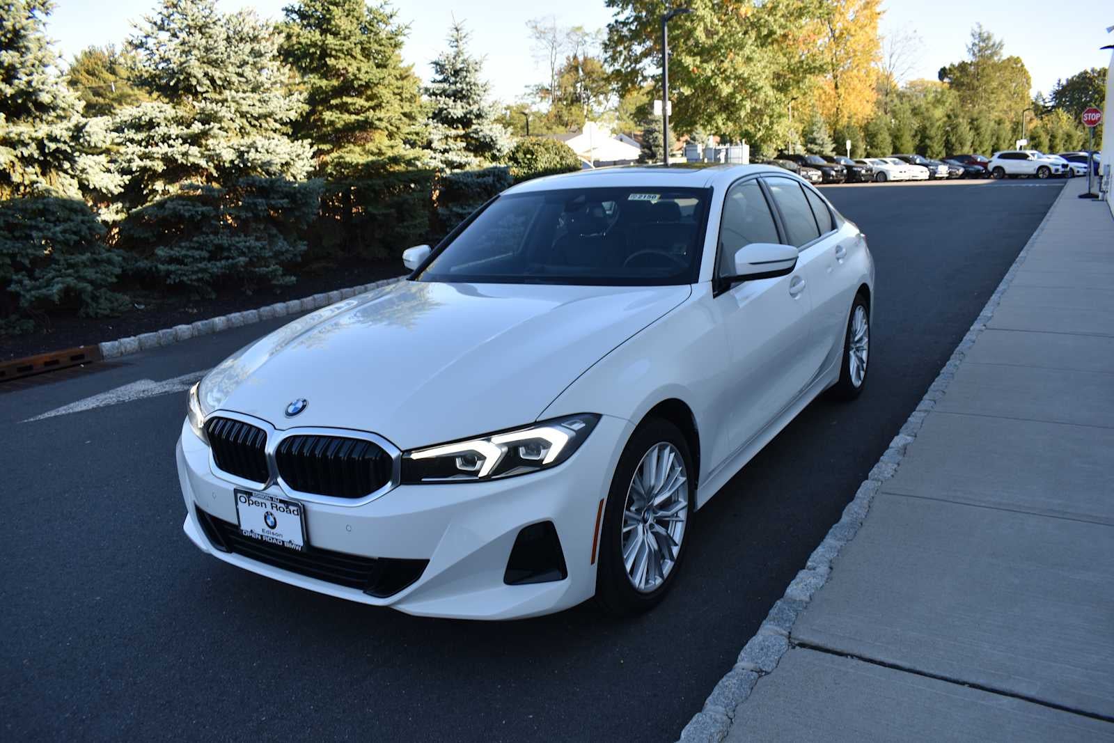 2023 BMW 3 Series 330i xDrive Sedan
