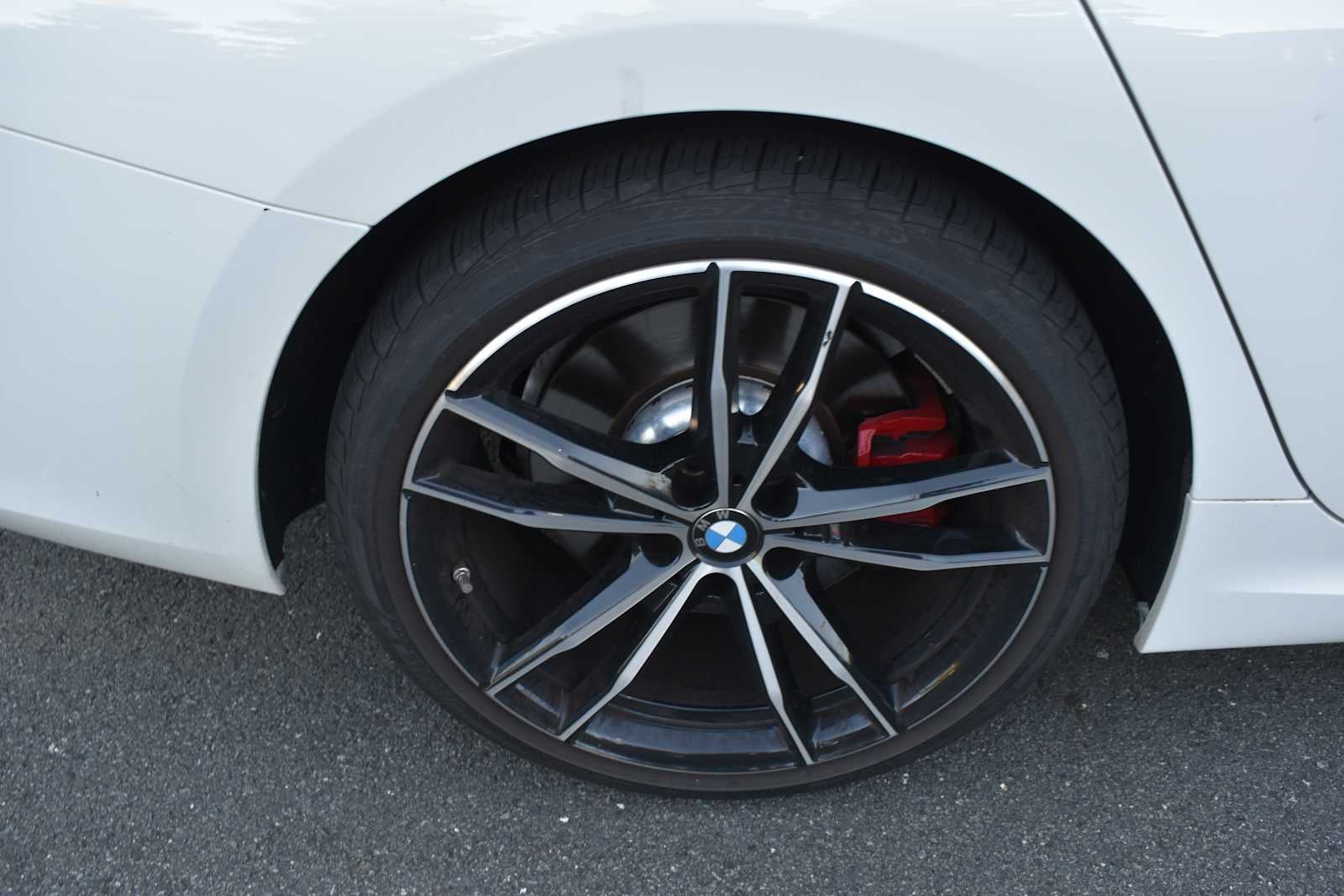 2023 BMW 3 Series 330i xDrive Sedan
