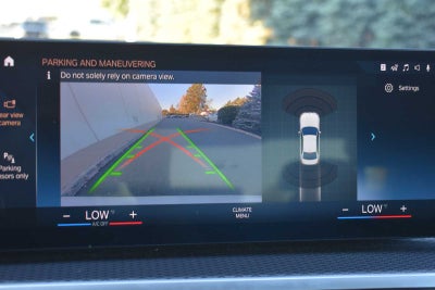 2023 BMW 3 Series 330i xDrive Sedan