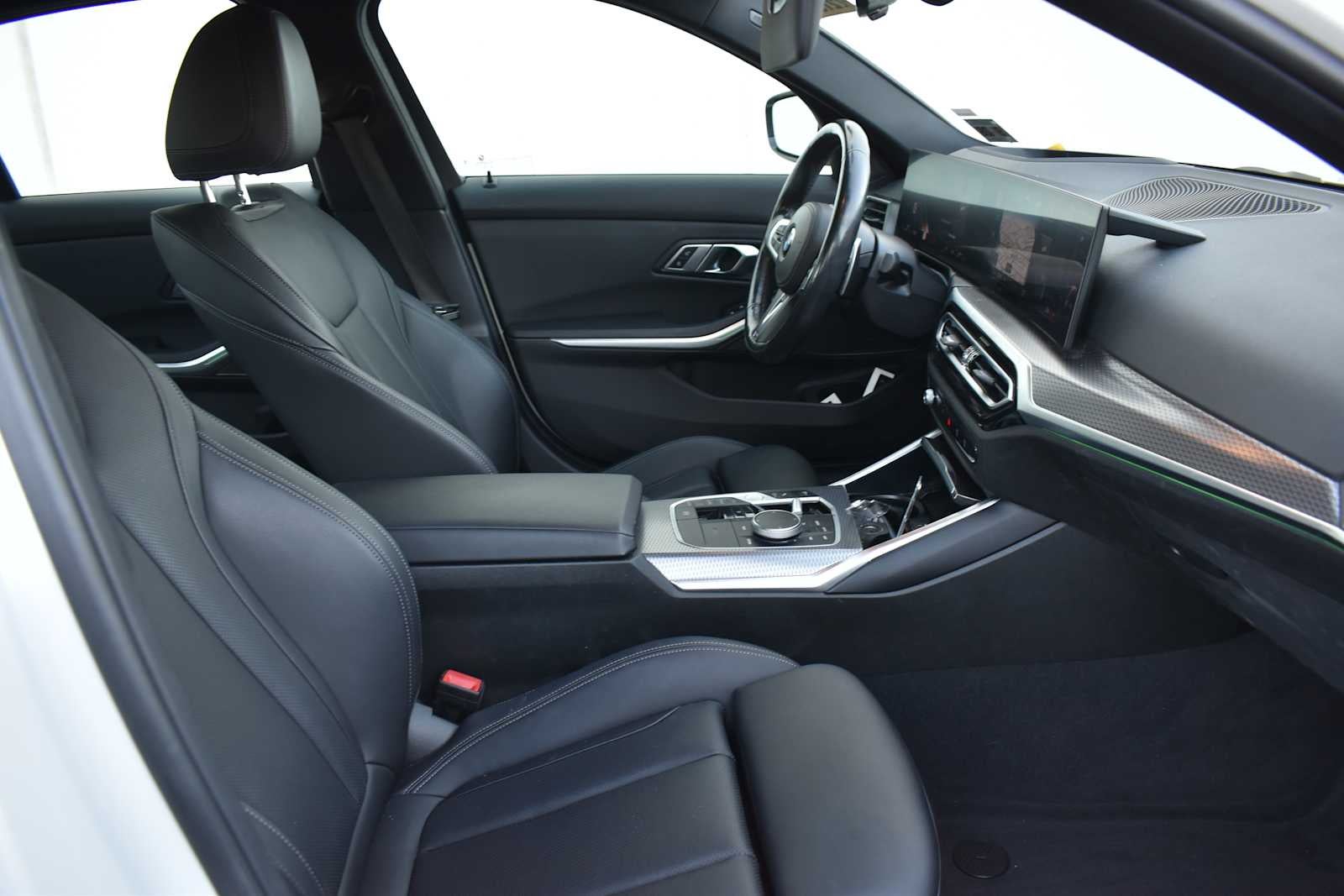 2023 BMW 3 Series 330i xDrive Sedan