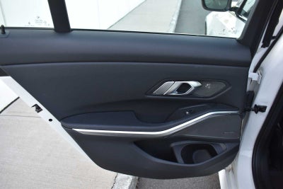2023 BMW 3 Series 330i xDrive Sedan