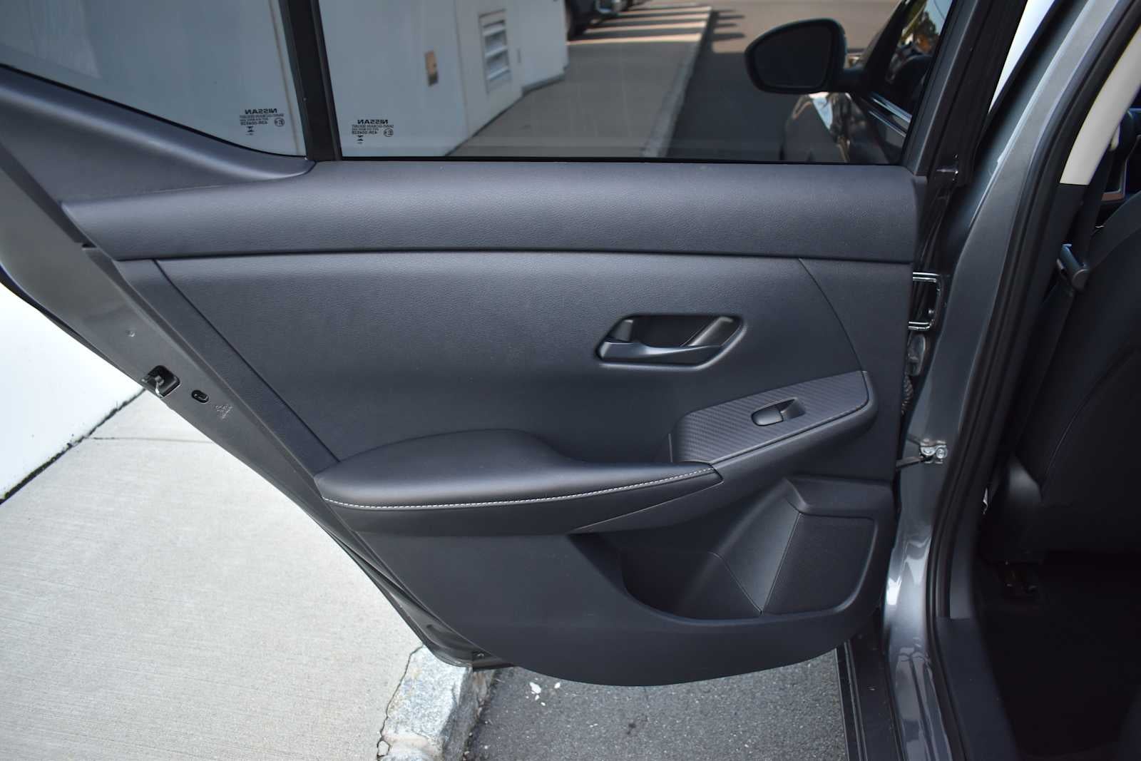 2024 Nissan Sentra SV CVT