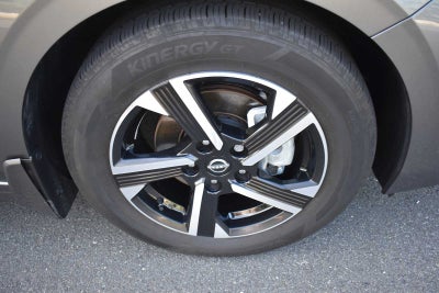 2024 Nissan Sentra SV CVT