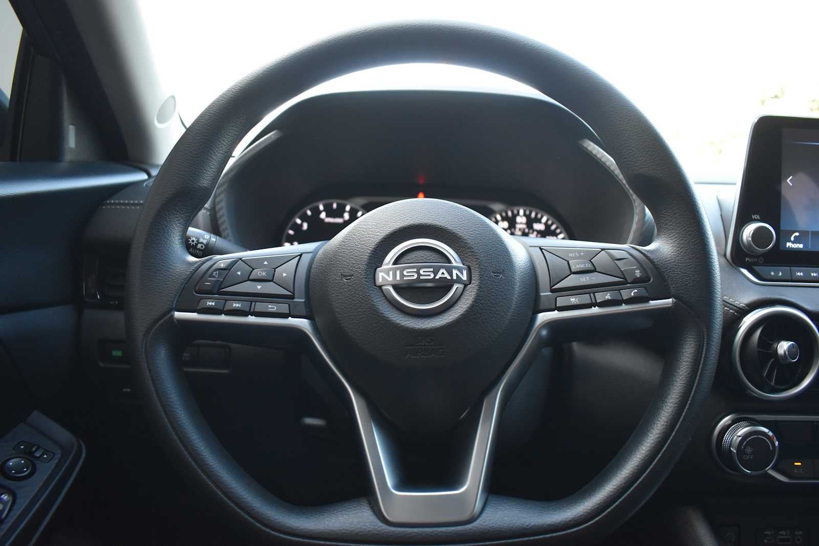 2024 Nissan Sentra SV CVT