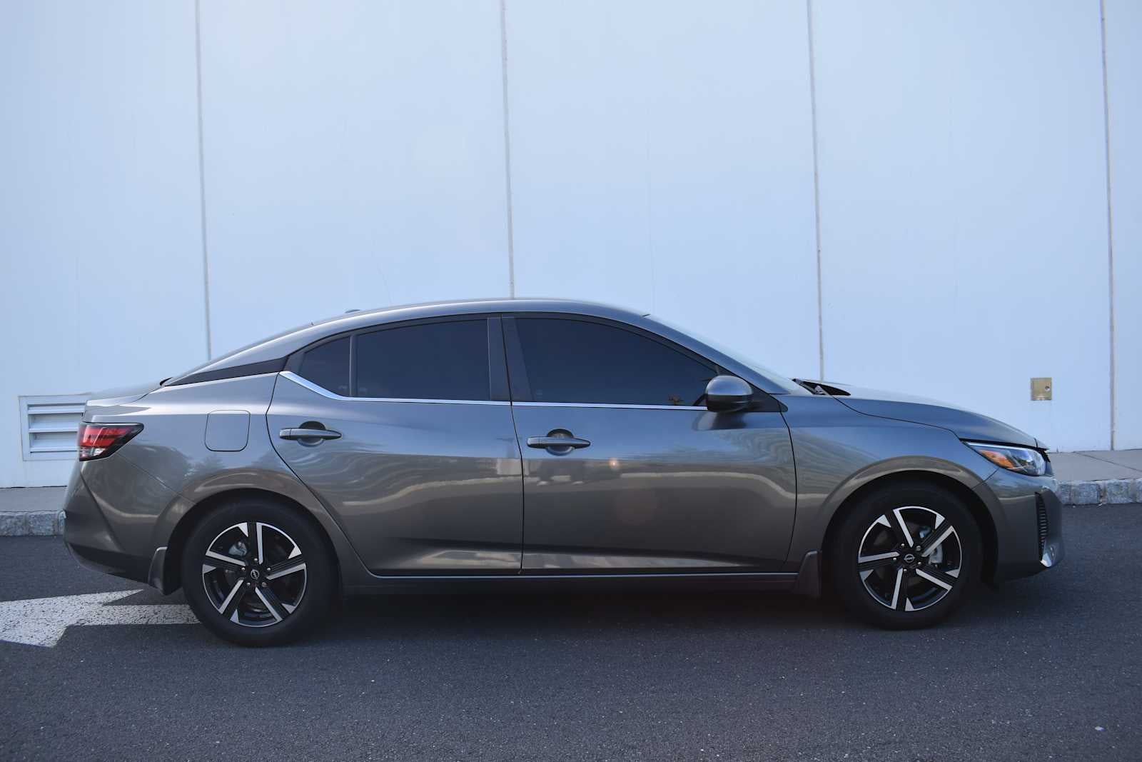 2024 Nissan Sentra SV CVT