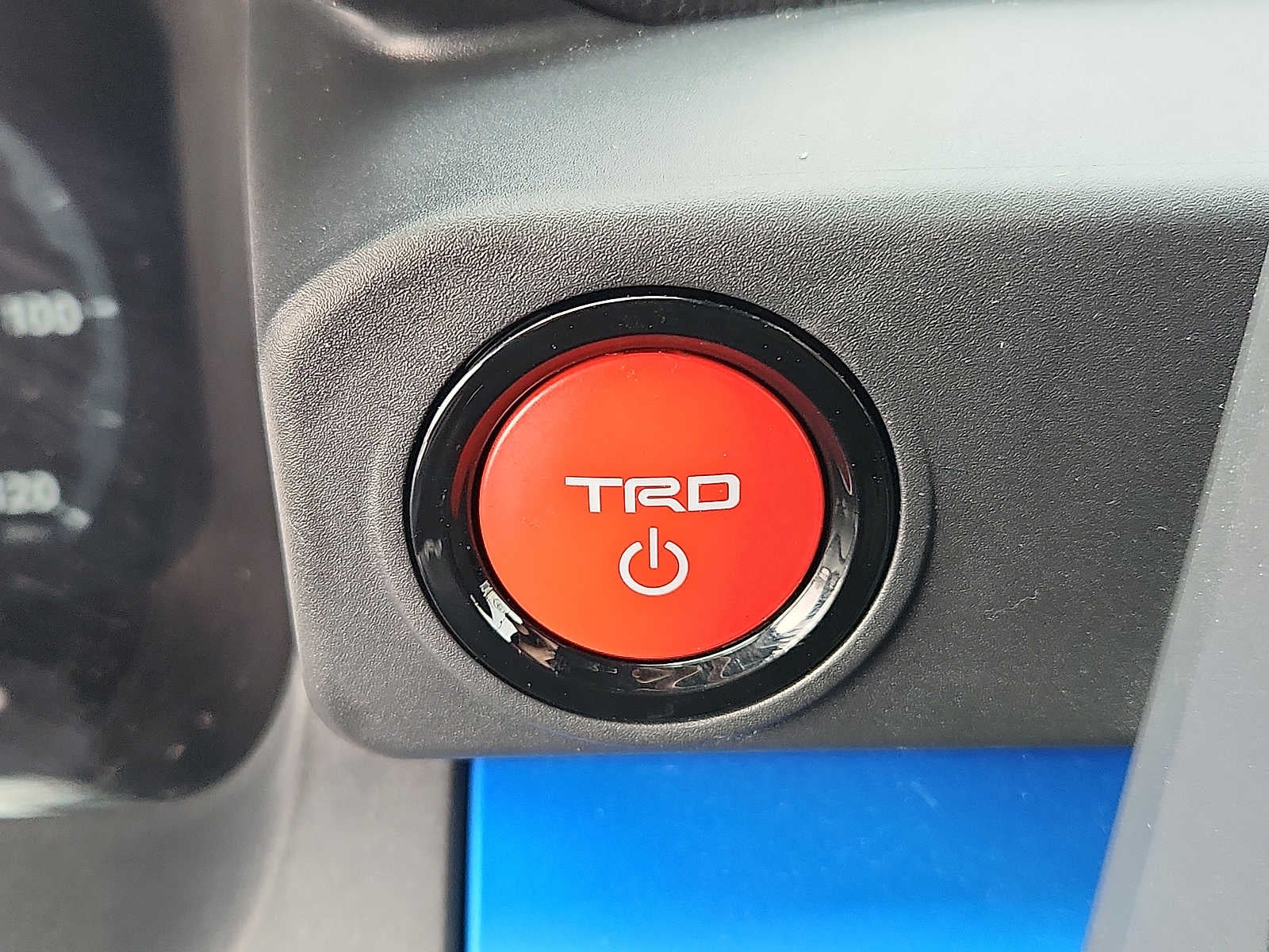 2025 Toyota Tacoma TRD Sport Hybrid Double Cab 5 Bed AT