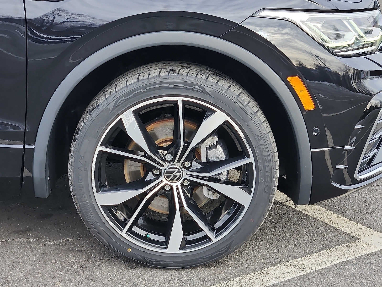 2023 Volkswagen Tiguan 2.0T SEL R-Line 4MOTION