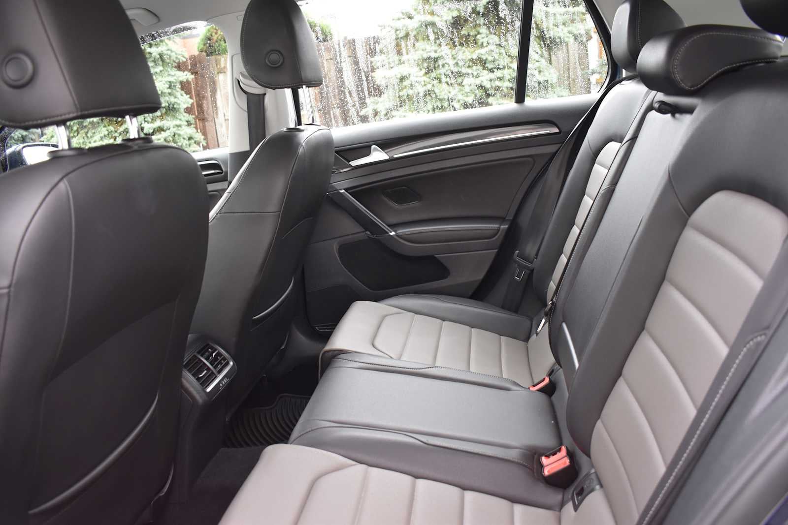 2015 Volkswagen Golf 4dr HB DSG TDI SEL