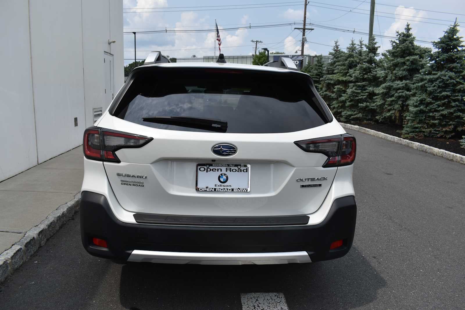 2023 Subaru Outback Touring CVT