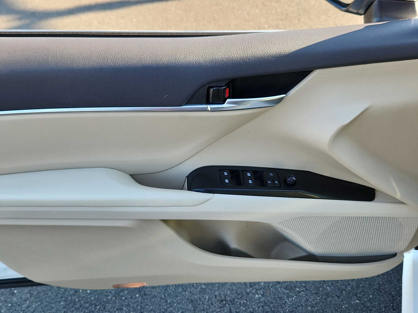2019 Toyota Camry LE Auto