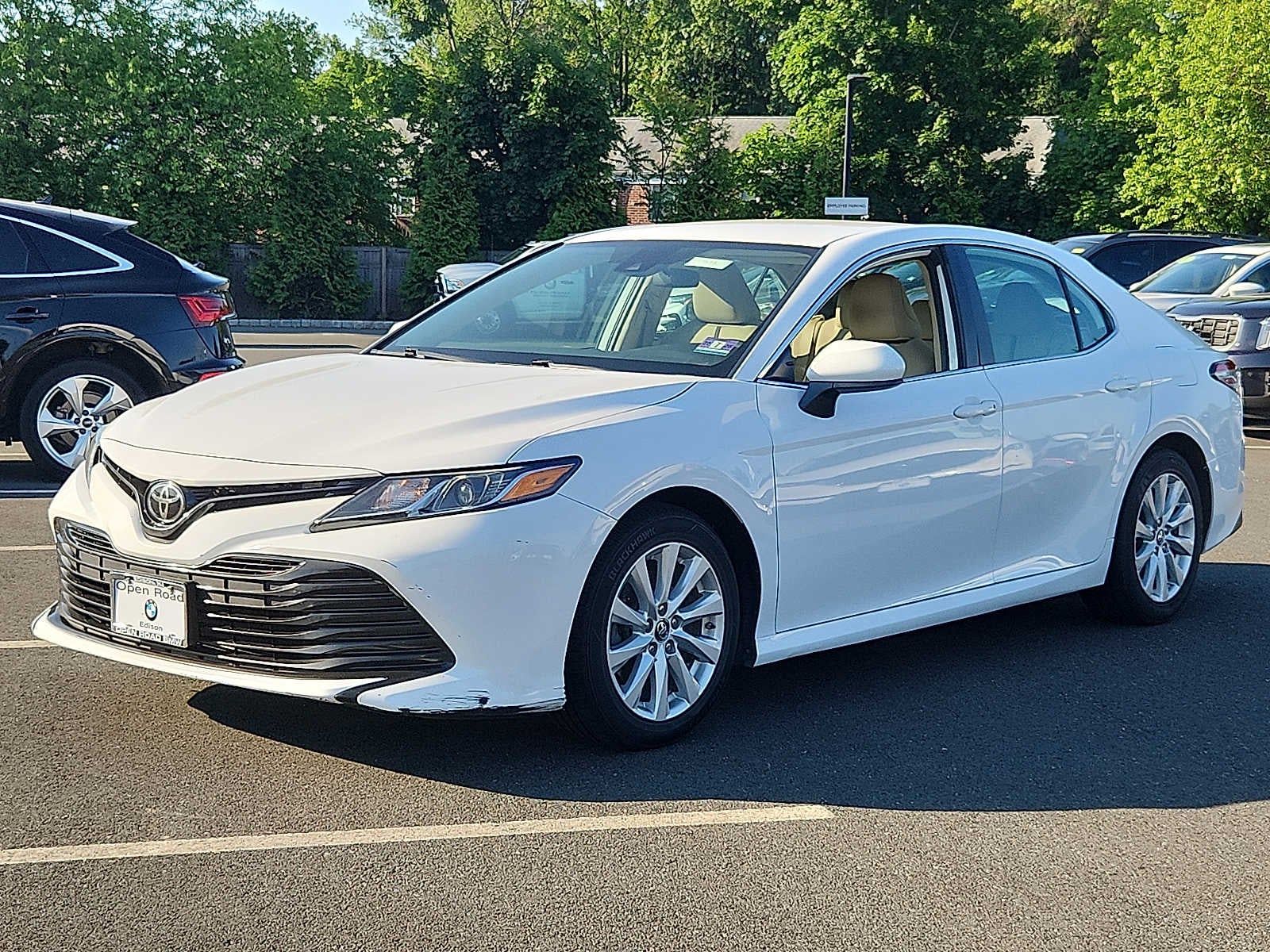 2019 Toyota Camry LE Auto