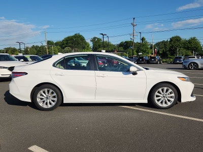 2019 Toyota Camry LE Auto