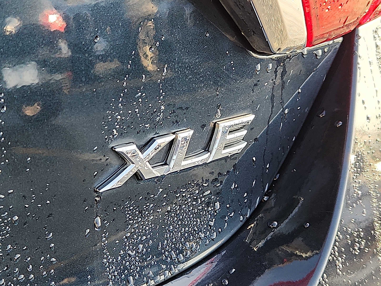 2015 Toyota Camry 4dr Sdn I4 Auto XLE