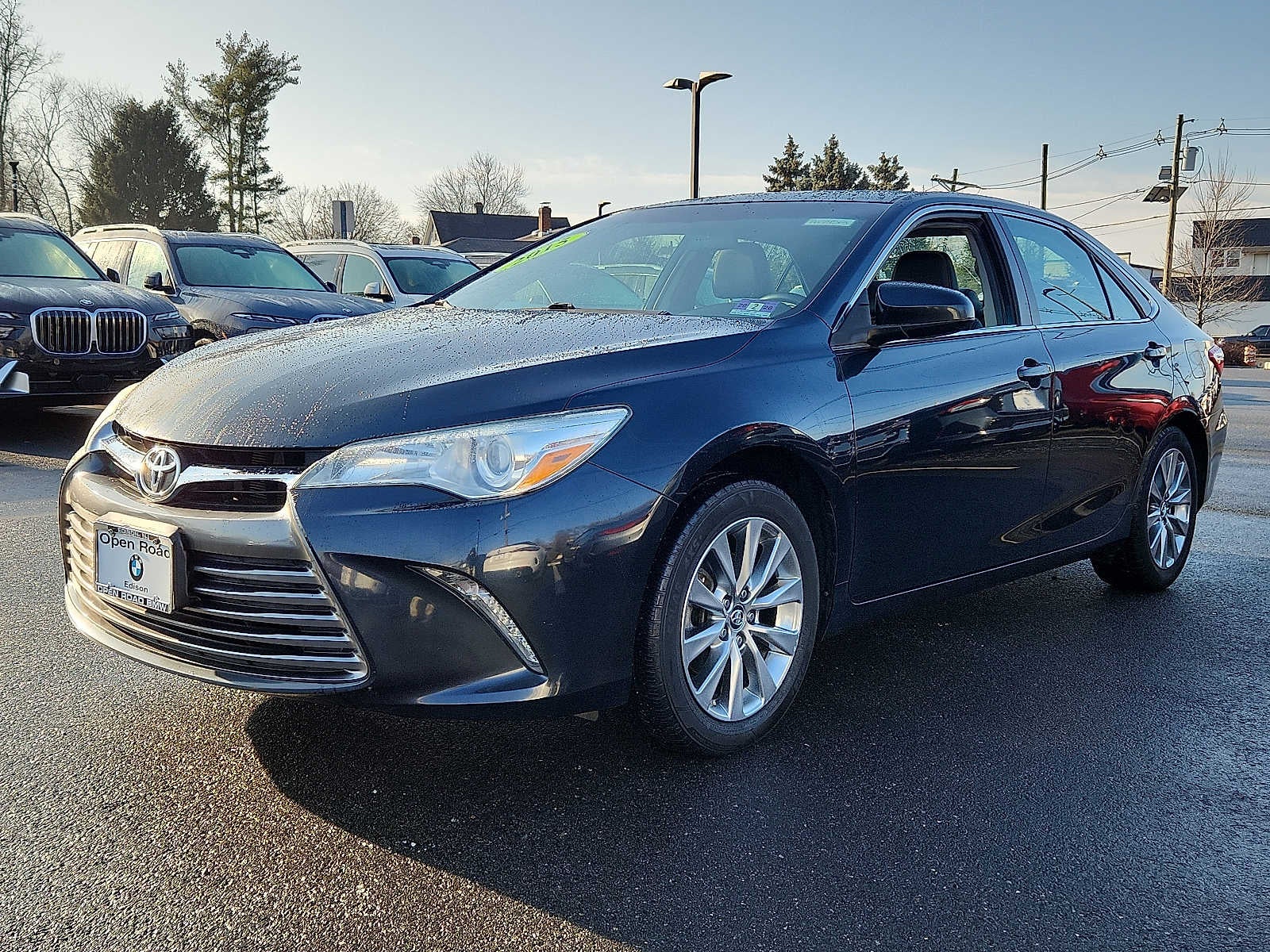 2015 Toyota Camry 4dr Sdn I4 Auto XLE