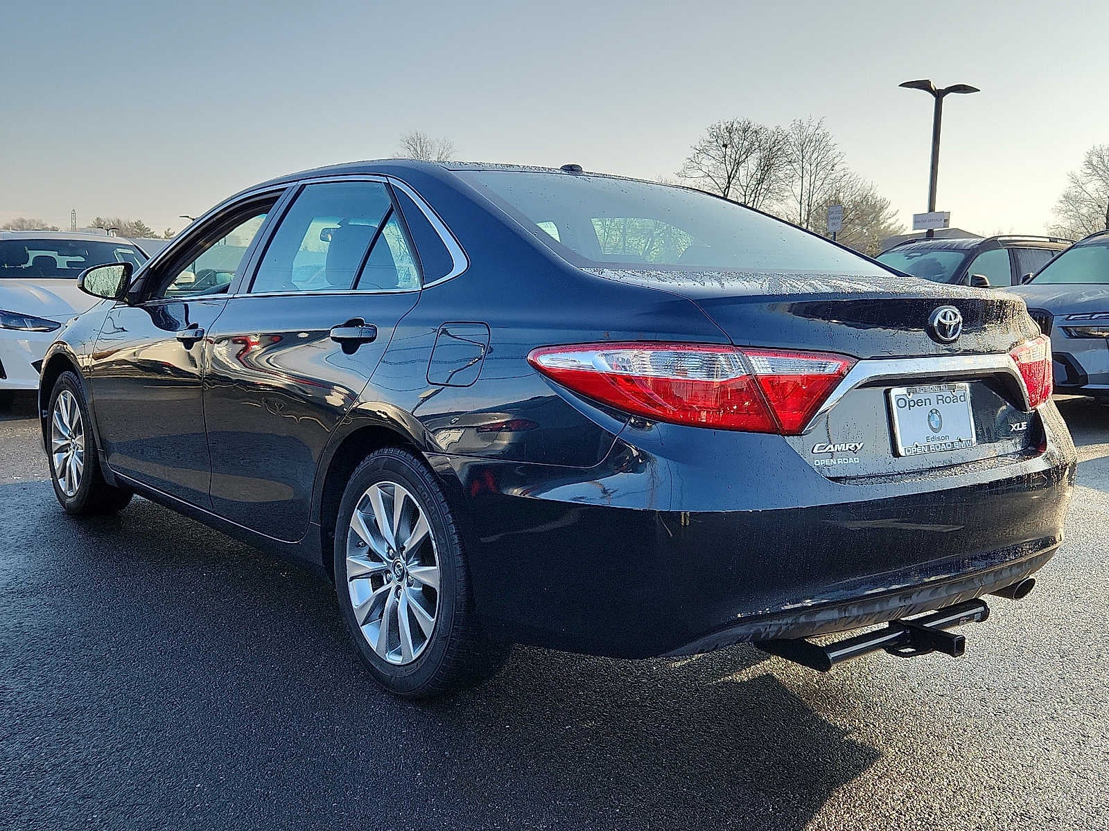 2015 Toyota Camry 4dr Sdn I4 Auto XLE
