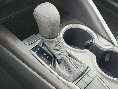 2022 Toyota Camry LE Auto