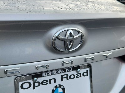 2022 Toyota Camry LE Auto