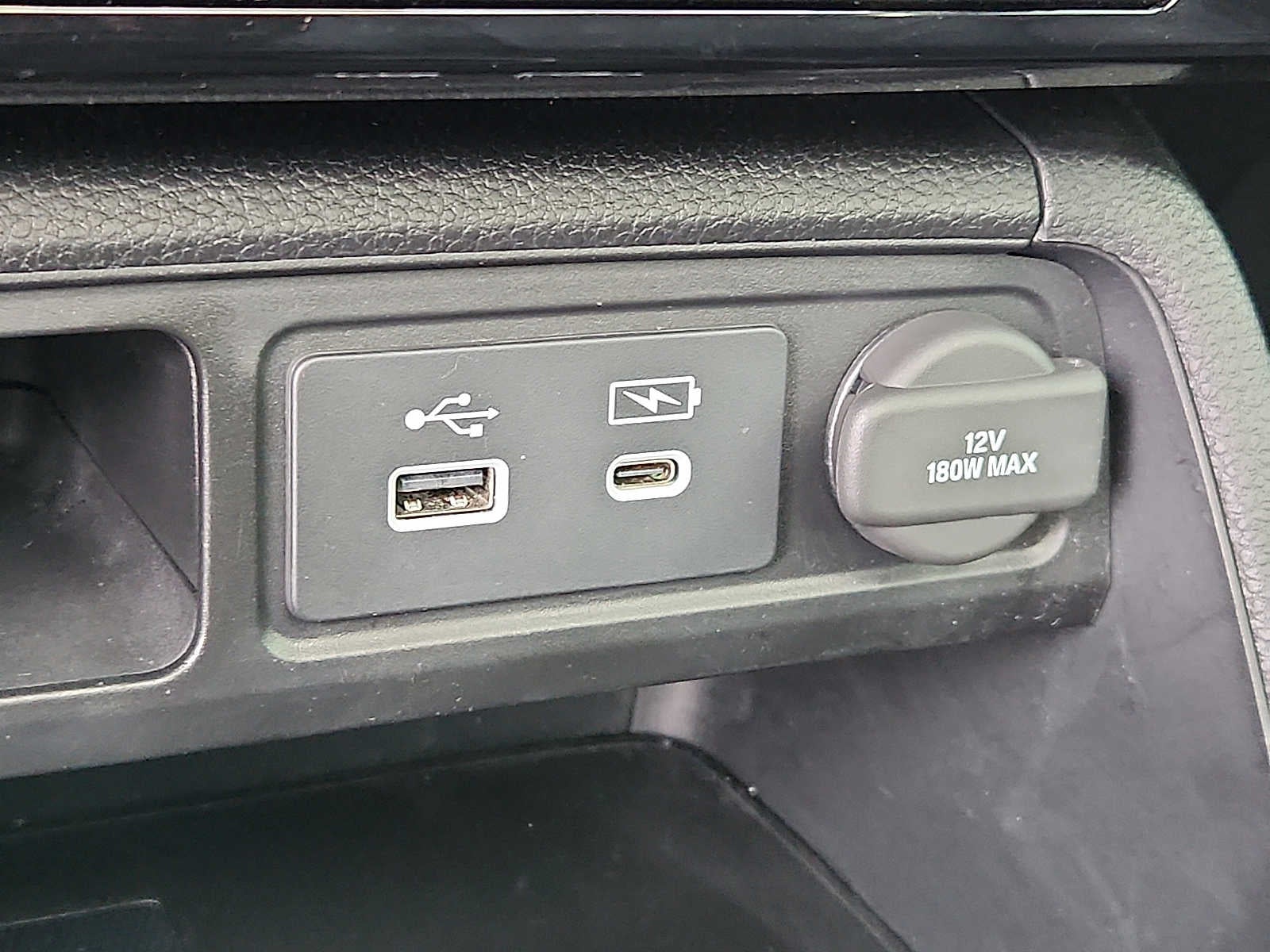 2023 Honda Pilot Touring AWD