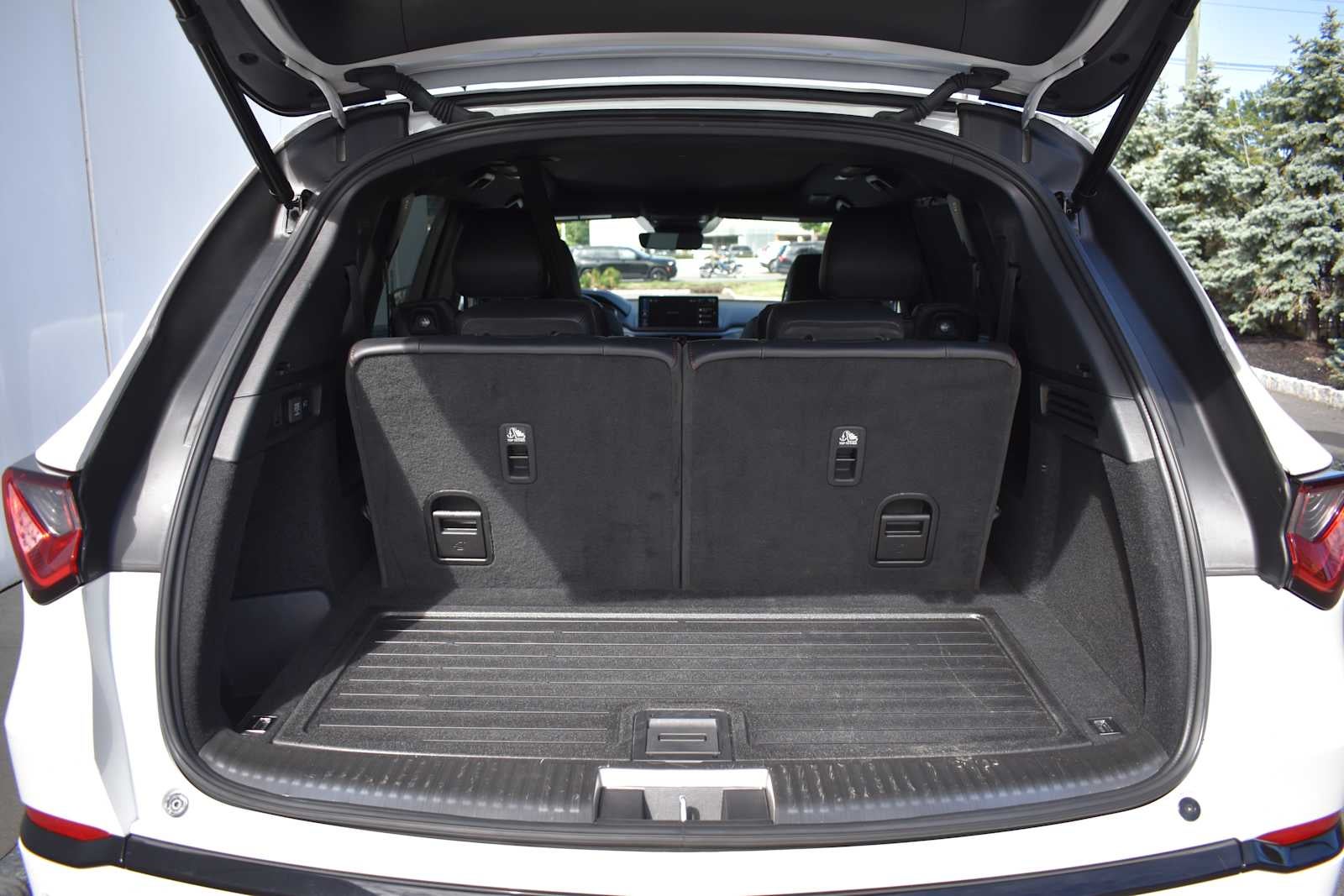 2026 Acura MDX SH-AWD w/A-Spec Advance Package
