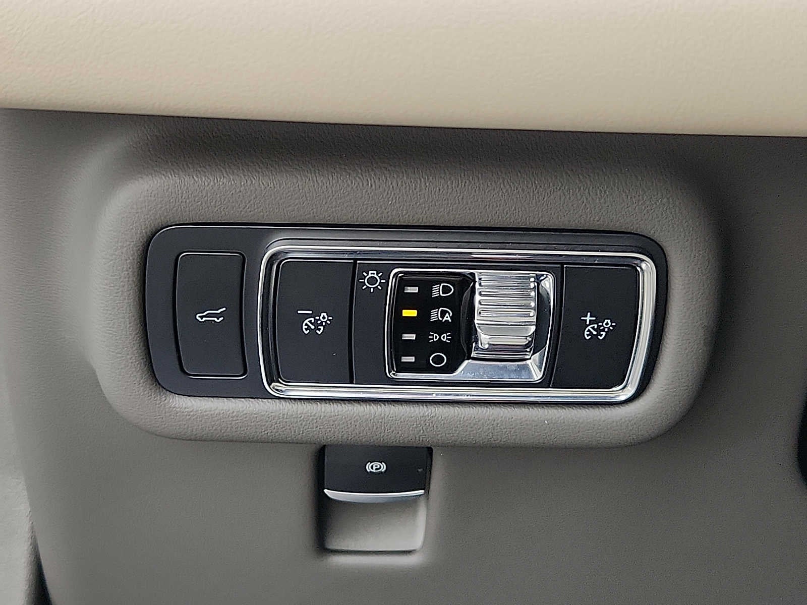 2024 Lincoln Nautilus Premiere AWD