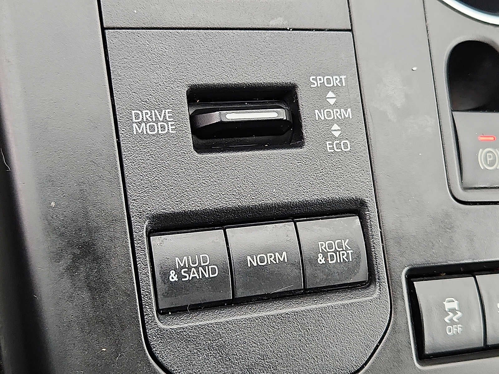 2022 Toyota Highlander XLE AWD