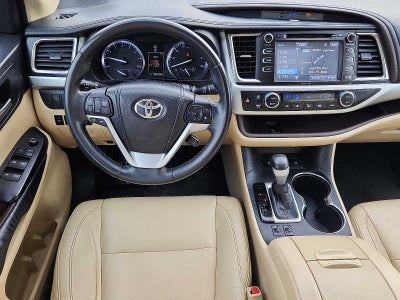 2014 Toyota Highlander AWD 4dr V6 XLE