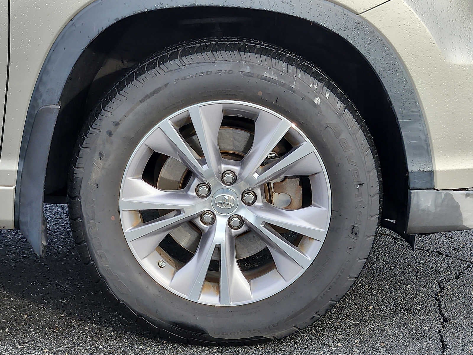 2014 Toyota Highlander AWD 4dr V6 XLE