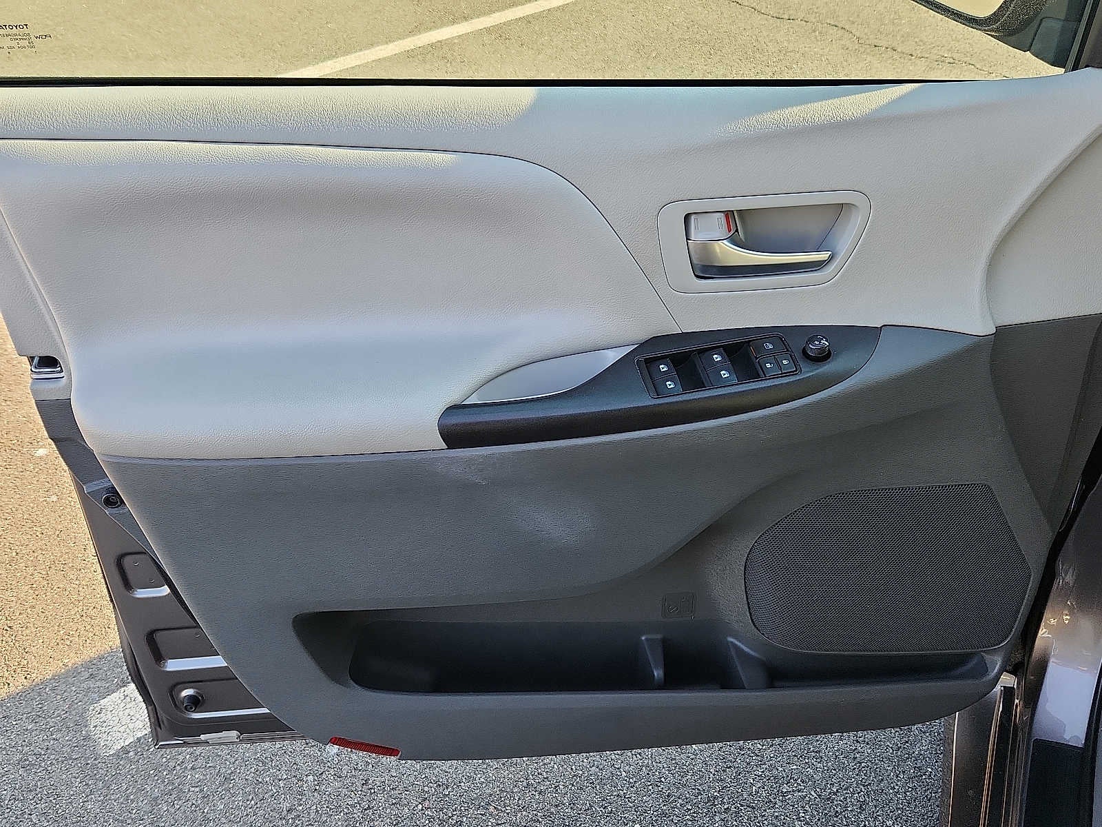 2019 Toyota Sienna LE AWD 7-Passenger
